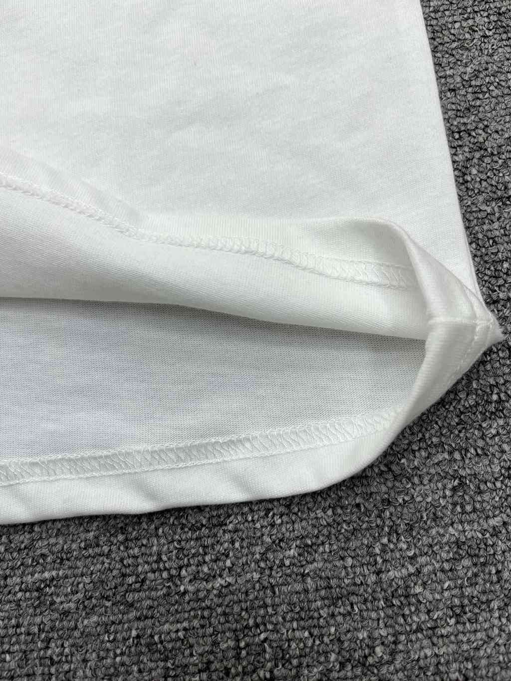 Givench* T-shirt